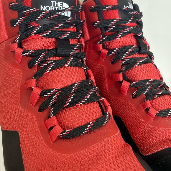 The North Face Activist Mid Futurelight Hiking Shoes - Picture 8 of 10